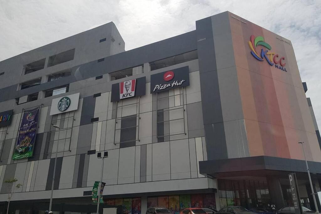 Camelia Seroja View Drawbridge, Ktcc Mall & Mayang Mall Kuala Terengganu Exterior photo